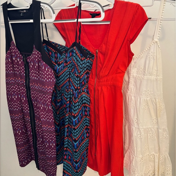 Bundle of 4 Summer Dresses - Picture 1 of 5